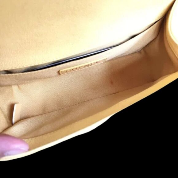 Chanel Boy Bag Size Small Yellow Caviar - Picture 6 of 11